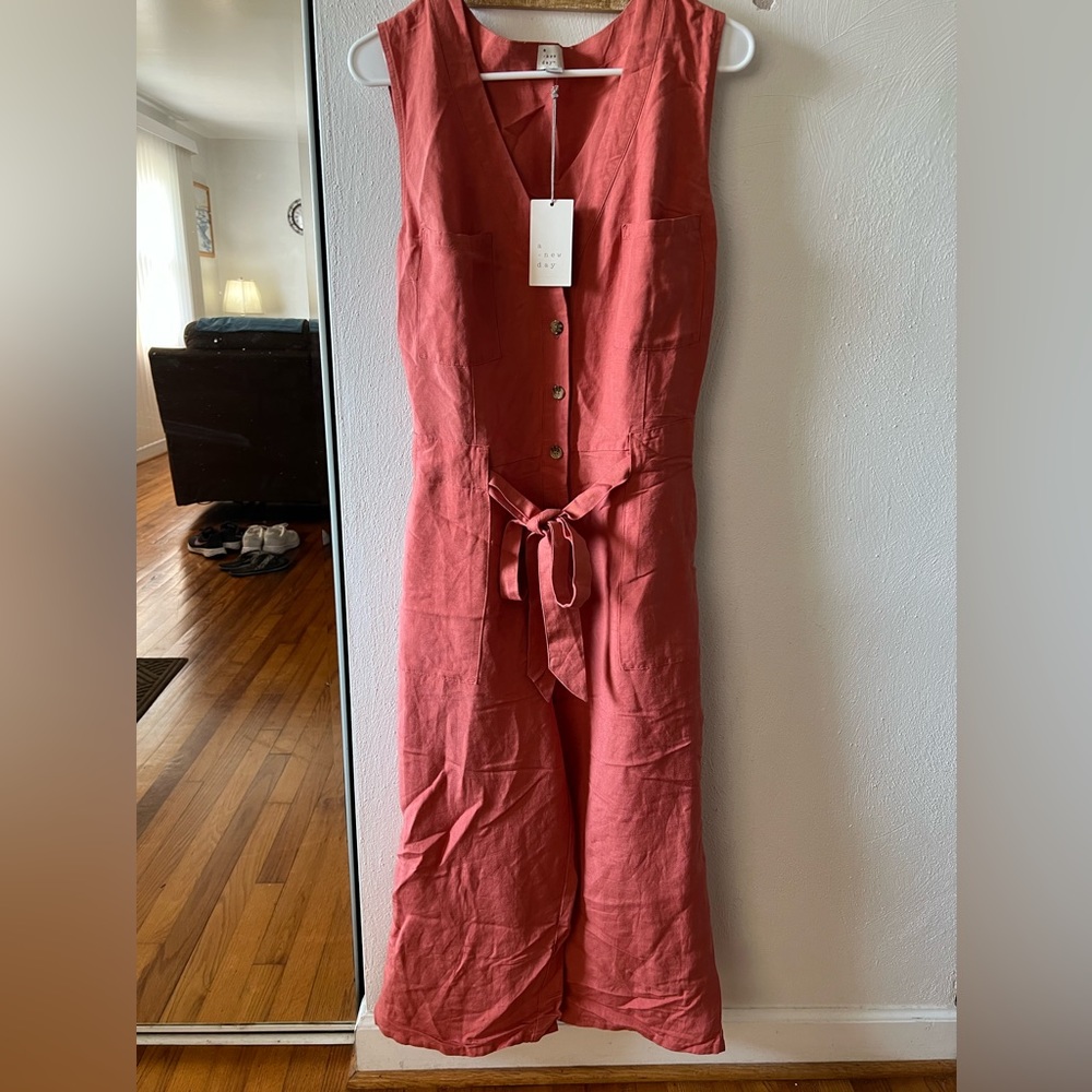 A New Day/ Target Linen Jumpsuit: Size medium, NWT. Color is orange